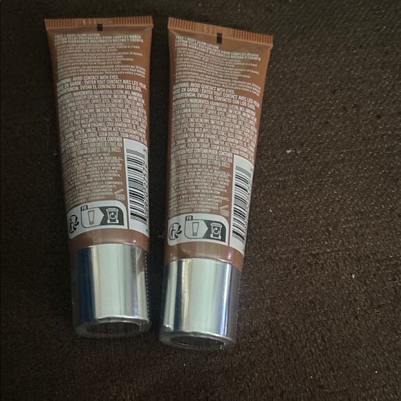 Revlon ColorStay Glow Lotion with Coconut Scent - Picture 3 of 4